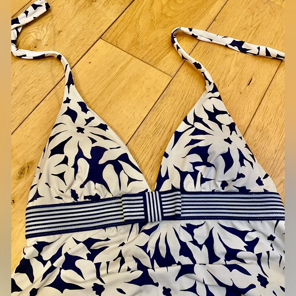 Liz Claiborne navy blue bow tie floral print Tankini swimwear